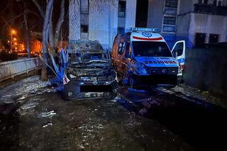 Karetka w Grojcu płonęła jak pochodnia! Wstrząsające doniesienia, ktoś ją podpalił!?