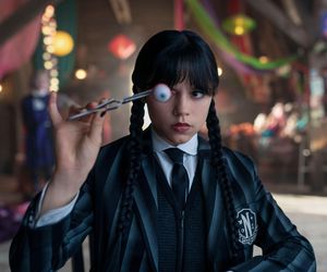Netflix — nowości na sierpień. Wśród premier 2. sezon Wednesday i Czwartkowy Klub Zbrodni