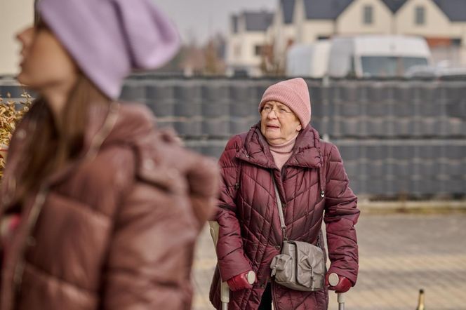 Na Wspólnej odc. 4025. Krystyna Agier (Małgorzata Knothe), Ula (Julia Jurek)