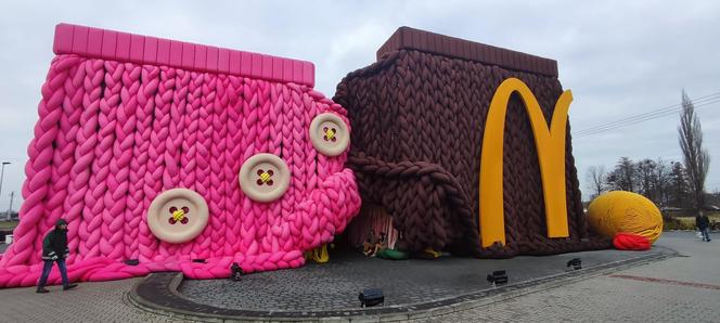 Sweterkowy McDonald’s w Ustroniu