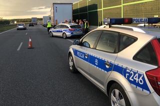 Kierowca TIR-a miał ponad 3,5 promila! Jechał całą szerokością autostrady, uderzał w bariery