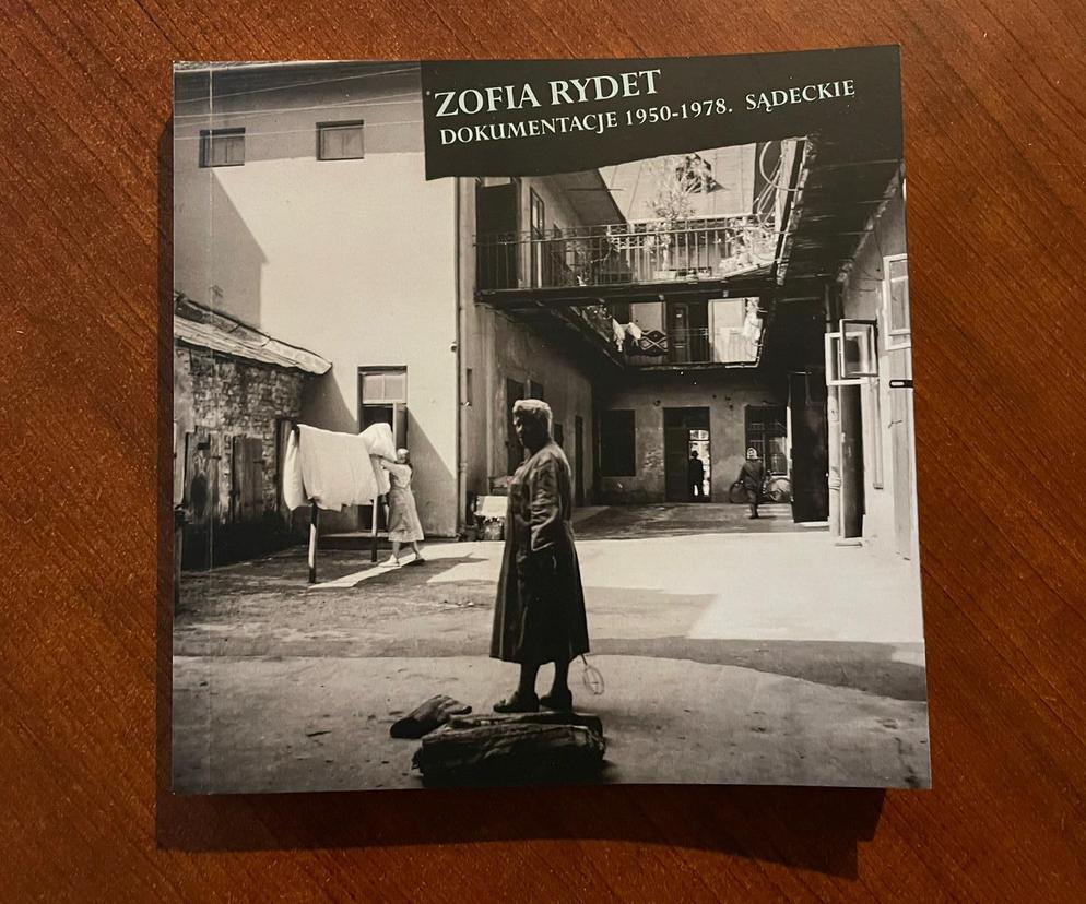 Album ze zdjęciami Zofii Rydet