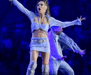 Doda boi się zemsty wron