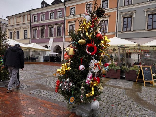  Zamojskie przedszkola i szkoły dekorowały choinki