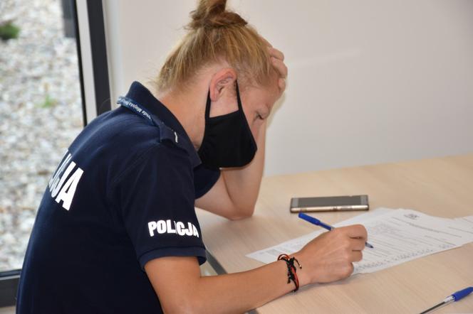 Kaliscy policjanci potencjalnymi dawcami szpiku! "Każdy z nas może uratować komuś życie" [ZDJĘCIA]