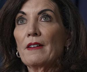 Dwóch na jedną nieobecną