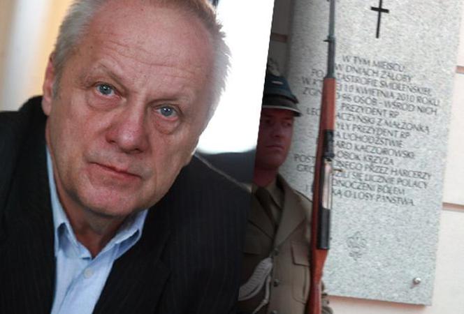 Niesiołwoski: Fanatyków sprzed pałaców zaspokoiłby pomnik wielkości Kolumny Zygmunta