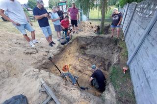 Wśród szczątków znaleziono zaskakujący przedmiot