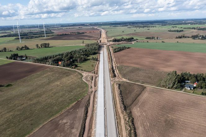 Budowa drogi ekspresowej S6 na odcinkach Bobrowniki Skórowo i koniec obwodnicy Słupska - Bobrowniki