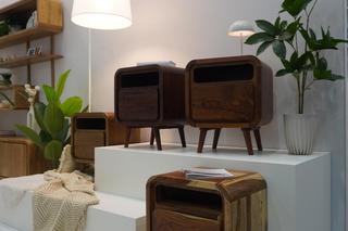 Drewniane stoły, kredensy i komody. Najnowsze trendy z targów HOME DECOR