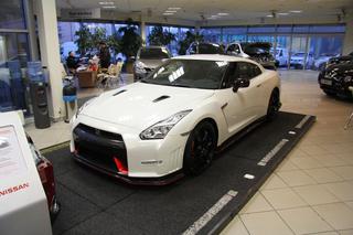 Nissan GT-R NISMO już w Polsce! Pierwszy egzemplarz w polskim salonie - ZDJĘCIA