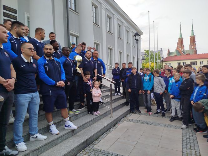 Społeczność sportowców i kibiców rugby z Siedlec uczciła największy z dotychczasowych sukcesów w historii klubu
