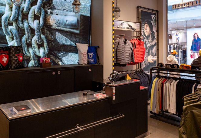 Nowe otwarcia i mocne outletowe debiuty