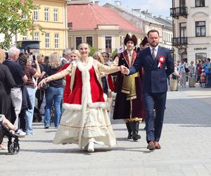 Rekordowy długi polonez w centrum Lublina