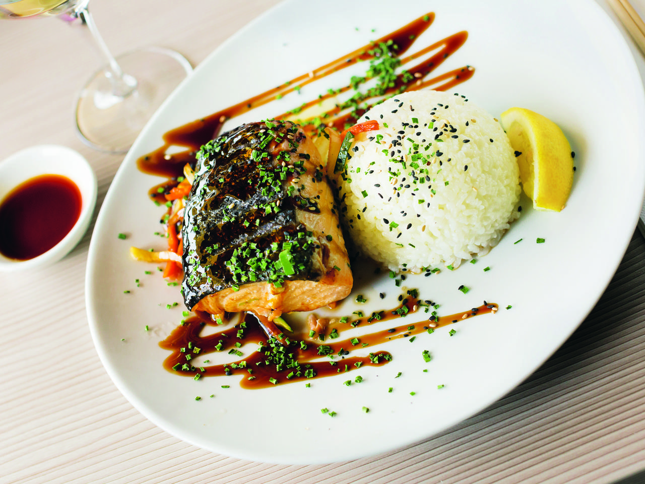 Łosoś w czekoladowym sosie 