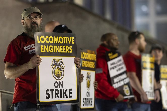Strajk związkowców sparaliżował kolej w New Jersey