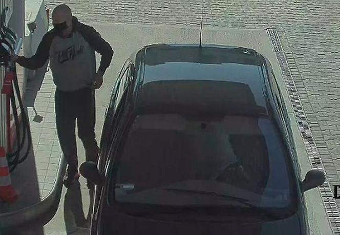 Poznań: Robili paskudne rzeczy na stacjach benzynowych. Na wideo wszystko widać