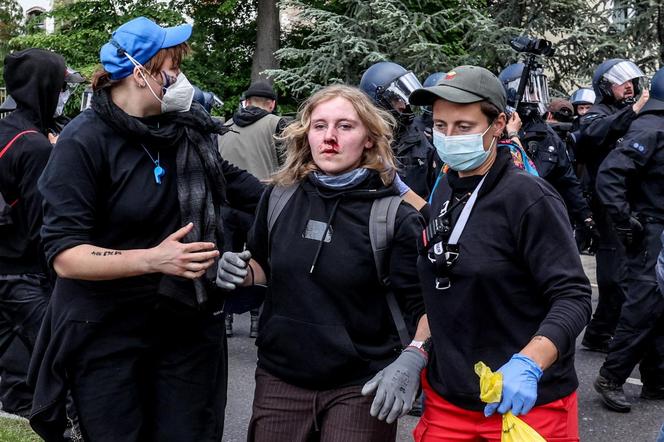 Protest przeciw planowanej rozbudowie fabryki Tesli pod Berlinem 