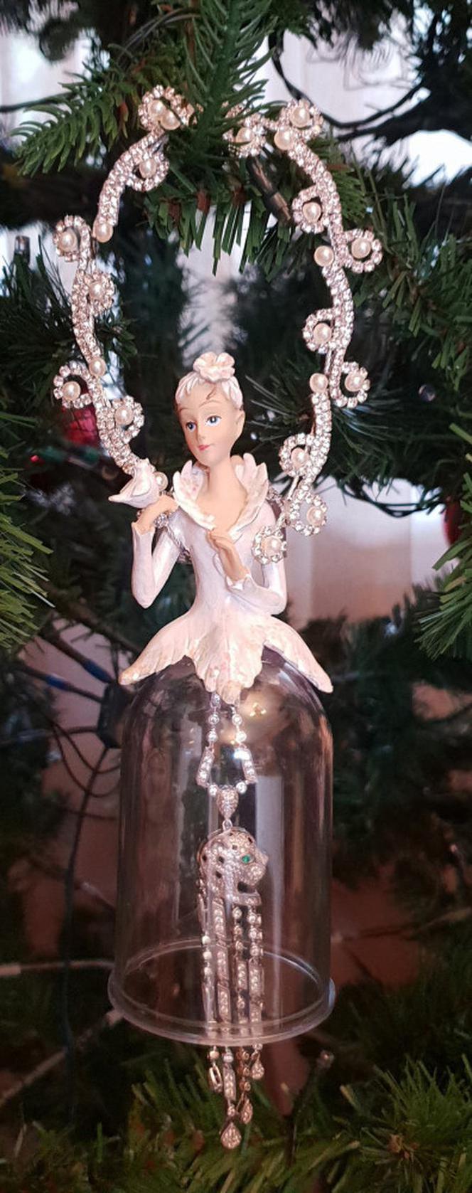 Tak wygląda najdroższa choinka świata. Ozdoby są warte ponad 60 MILIONÓW złotych!