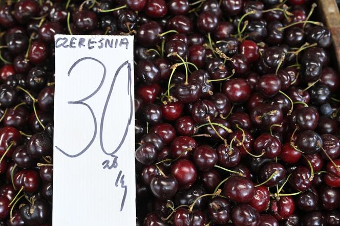  Ceny nowalijek na warszawskich bazarach szokują. Byliśmy i sprawdziliśmy ile trzeba zapłacić