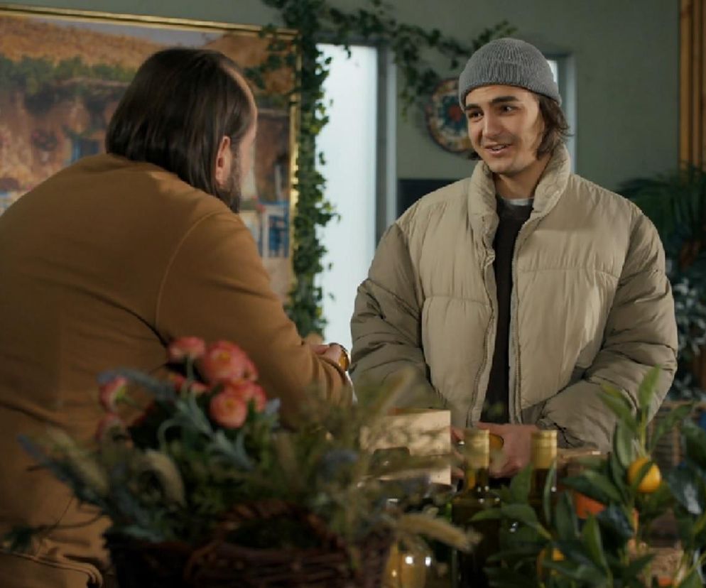 Barwy szczęścia, odcinek 3215. Borys (Jakub Wieczorek), Romeo (Jacek Tyszkiewicz)