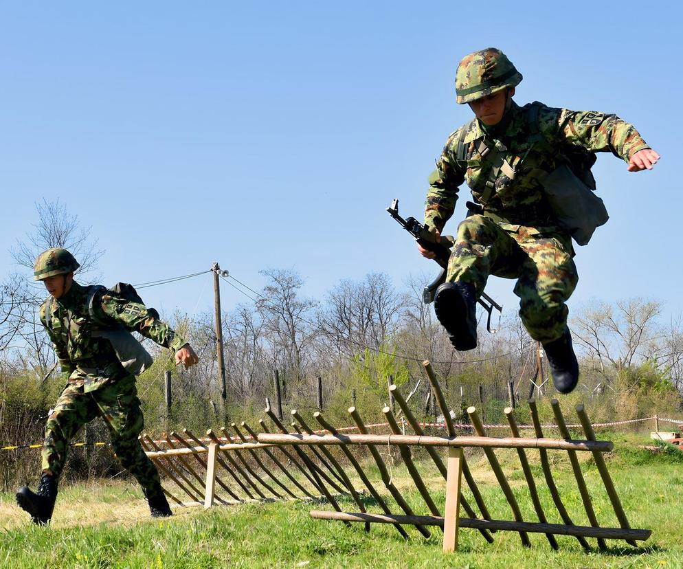 Serbia chce przywrócenia obowiązkowej służby wojskowej. Jest kilka propozycji 