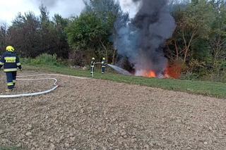 Spalona karetka to nie wszystko! Podpalacz z Radłowa spowodował ogromne straty