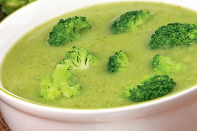 Zupa-krem z brokułów z imbirowo-migdałową nutą