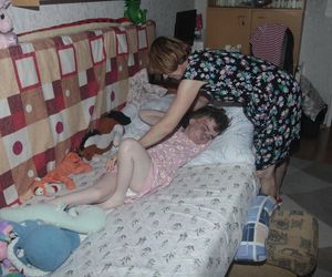 Siedlce. Kupmy Karolinie podnośnik do kąpieli 