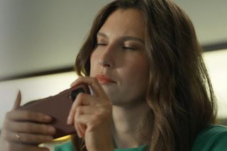 Barwy szczęścia, odcinek 3150. Regina (Kamila Kamińska)