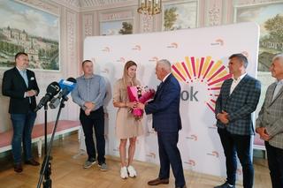 Natalia Kaczmarek otrzymała podziękowanie od Prezydenta Miasta Białegostoku