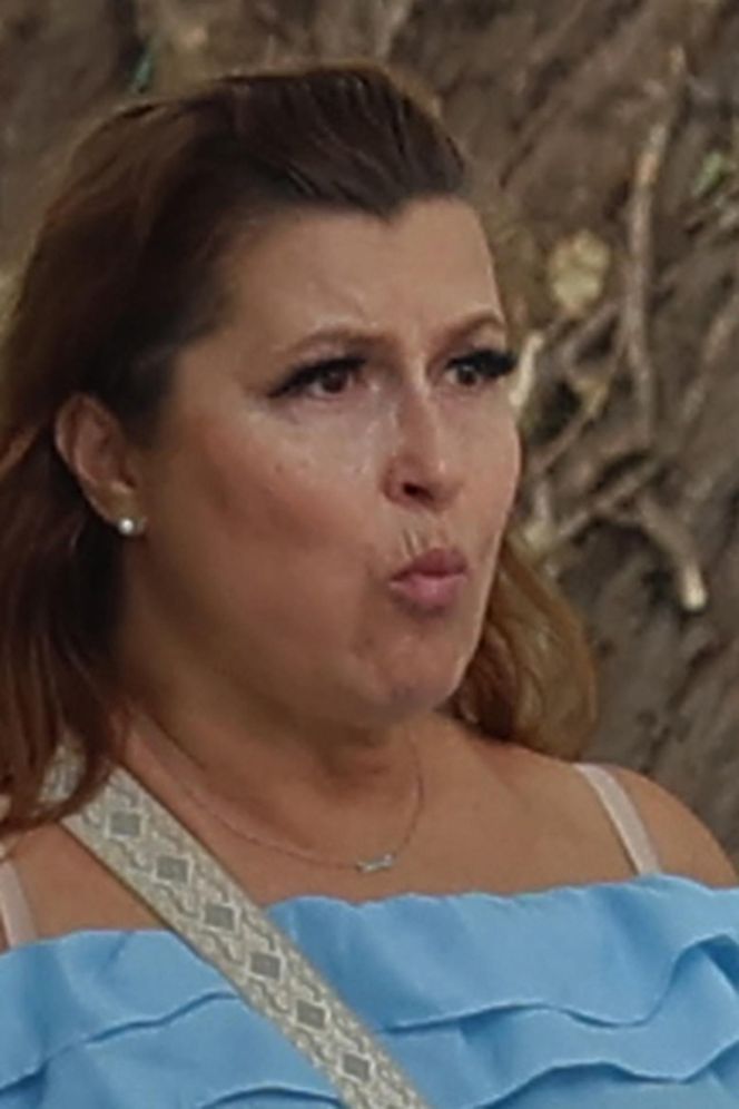 Katarzyna Skrzynecka. Zabrała rodzinę na targ śniadaniowy w kusych szortach