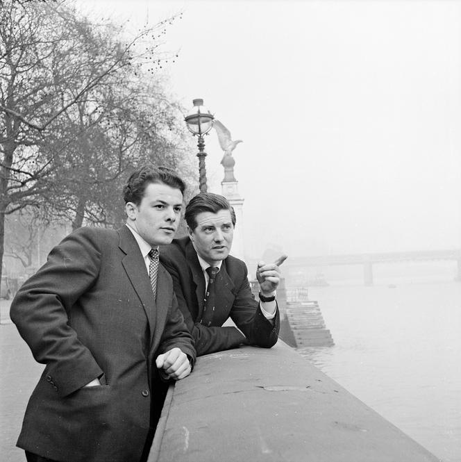 Franciszek Jarecki podczas zwiedzania Londynu, 1953.