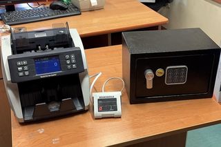 Małżeństwo sutenerów i miilion w gotówce. Zatrzymanie w Warszawie