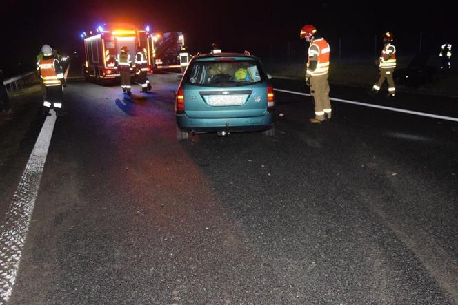 Pijany kierowca usnął na autostradzie! Skutki były FATALNE 