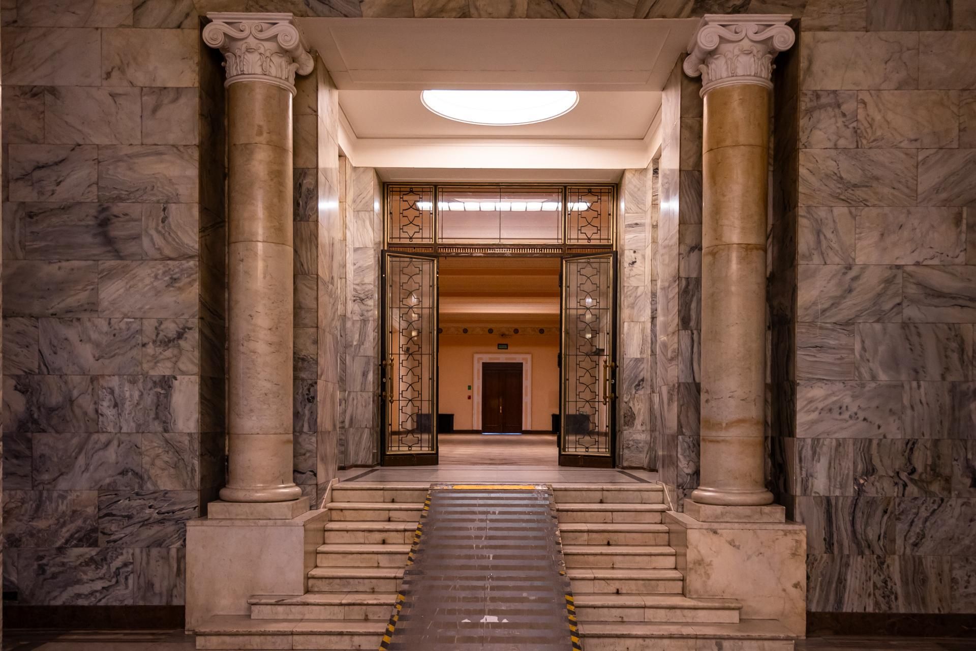 Pałac Kultury i Nauki w Warszawie