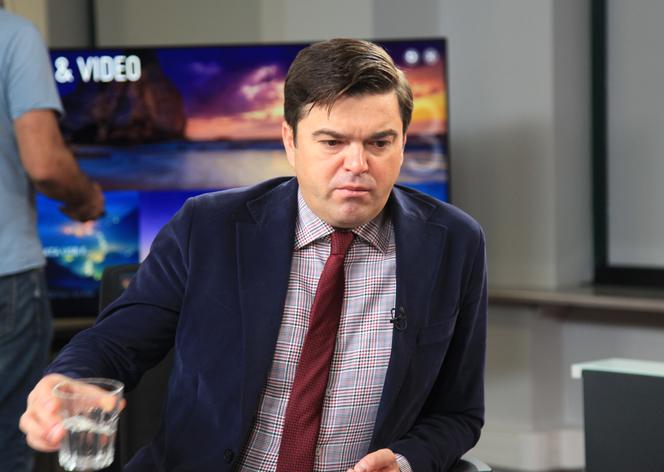 Covid-19 jak zwykła grypa? Słowa rzecznika Ministerstwa Zdrowia zaskakują