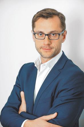 Idź do dentysty przed operacją 