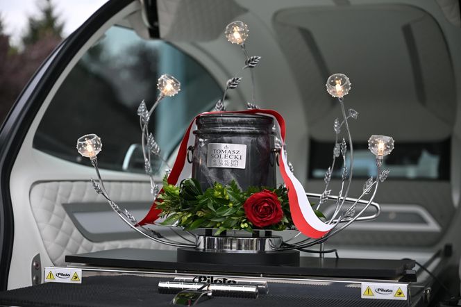 Pogrzeb lekarza, zamordowanego w Szpitalu Uniwersyteckim. Ceremonia o charakterze państwowym