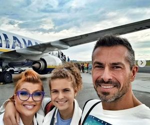 Katarzyna Skrzynecka na wakacjach, ale to córka zgarnia lajki. Te zdjęcia trzeba zobaczyć!