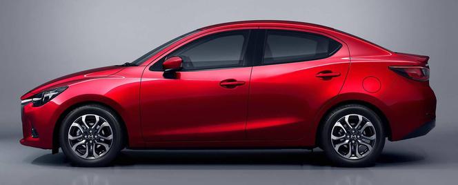 Mazda 2 Sedan 2015
