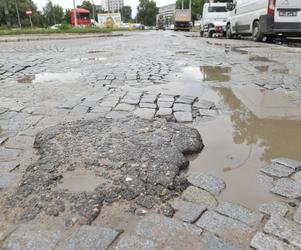 Bruk na Ordona nadal będzie dudnił. Konserwator zabytków nie chce go wykreślić z rejestru