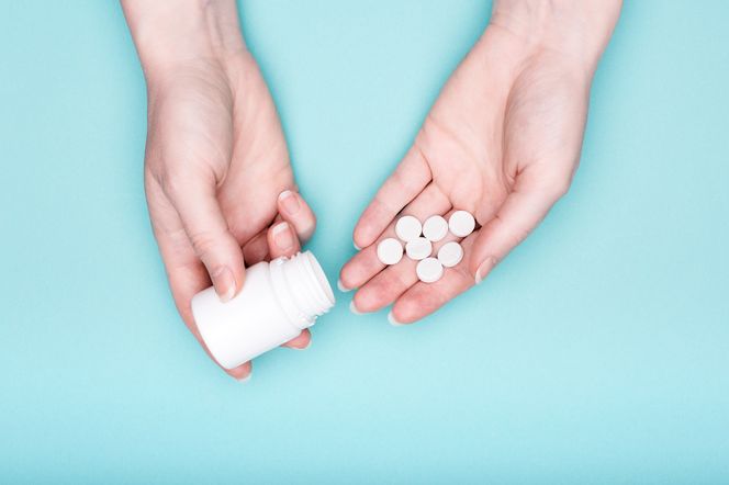 Salicylany – jak, kiedy i kto może je stosować?