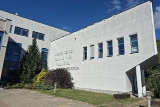 Uczelnia widmo w Białymstoku zmieni się w siedzibę magistratu. Miasto inwestuje 33 mln zł