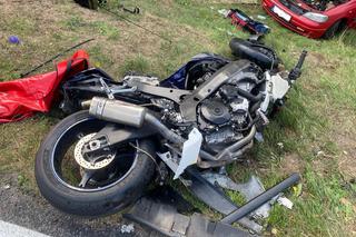 Przasnysz. Chciał zjechać na leśny parking. Zginęły dwie osoby 