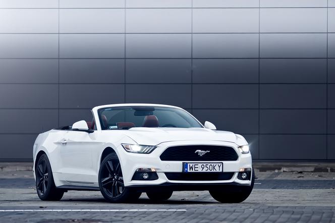 TEST Ford Mustang Convertible 2.3 EcoBoost: ogier z rzędowym silnikiem