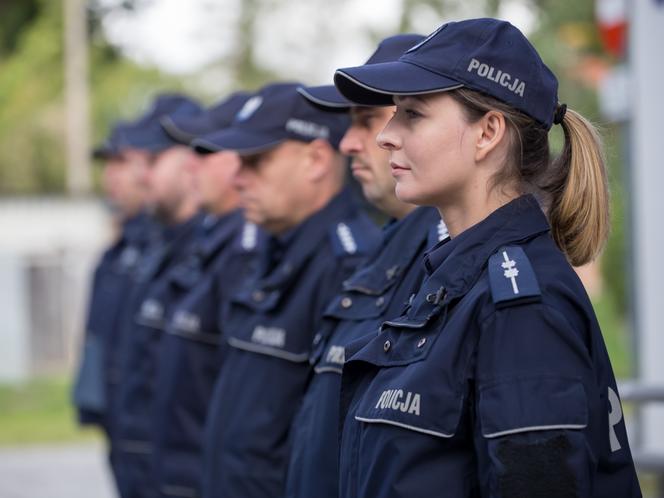 Ile zarabiają polscy policjanci? Wynagrodzenia poszczególnych stopni 