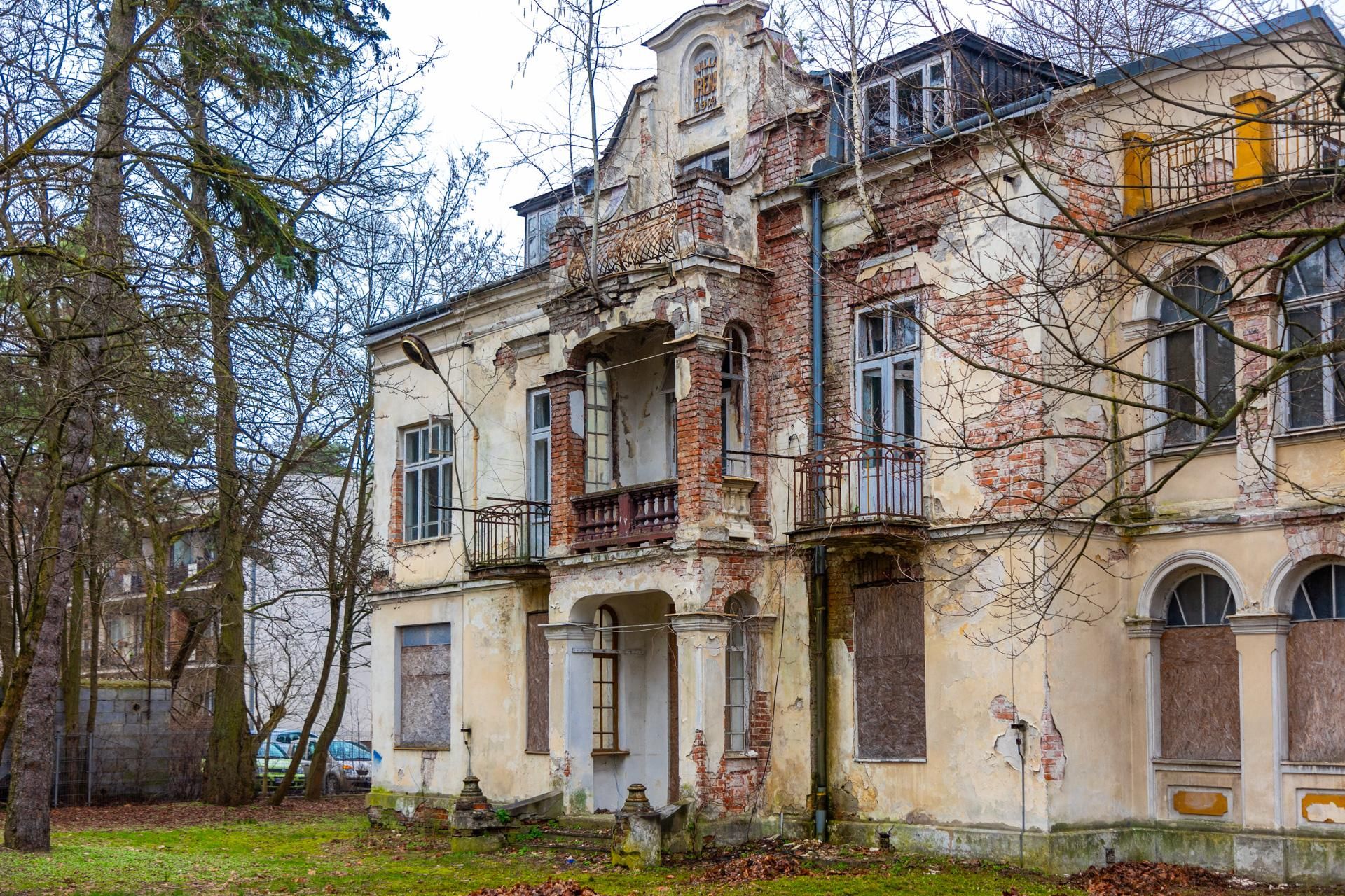 Konstancin-Jeziorna. Opuszczone wille - zobacz zdjęcia rezydencji, które kiedyś zachwycały