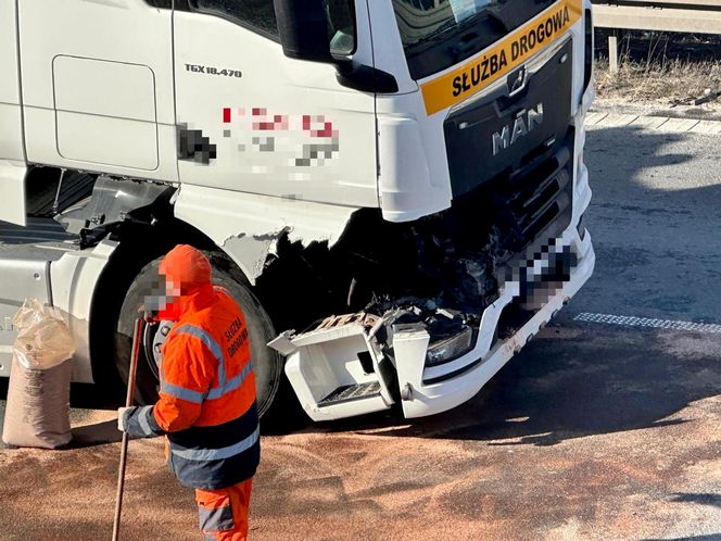 Wypadek na S8 ciężarówka wiozłą silnik Pendolino 