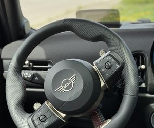 MINI Cooper S (w linii JCW)